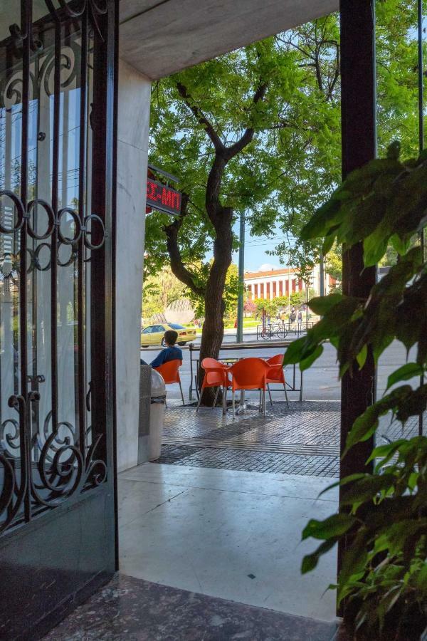 Modern & Stylish Apt At The Heart Of Athens Apartment Екстериор снимка